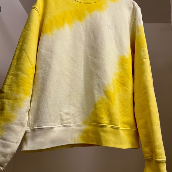 Madhappy Yellow and White Crewneck Sweater